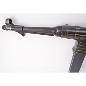 Пневматический пистолет-пулемет Umarex Legends MP-40 German Legacy Edition